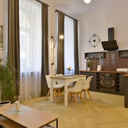 Argentis Kielbasnicza Black&white * ヴロツワフ